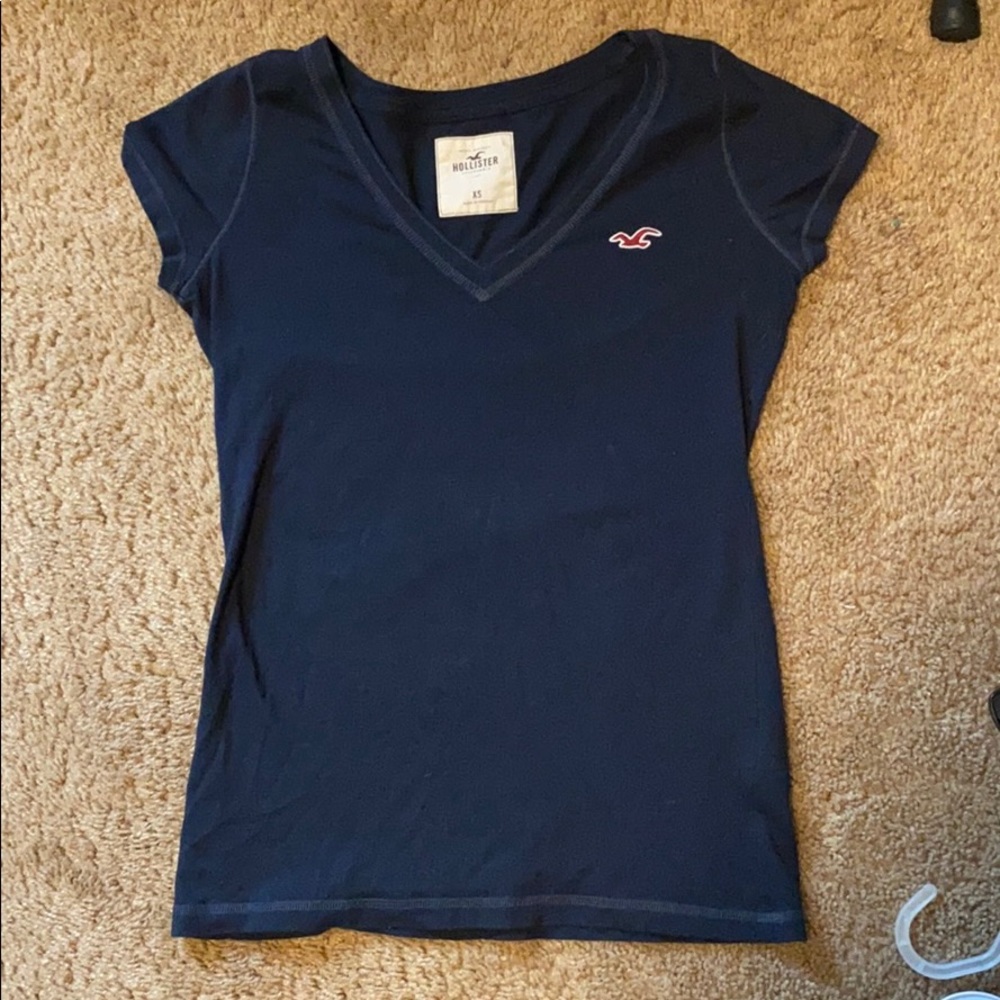 hollister t-shirt